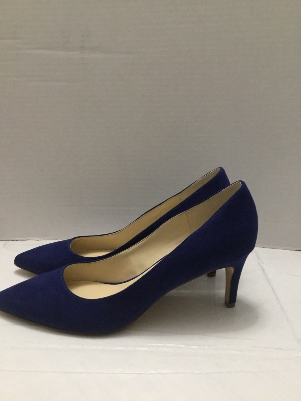 Nine West Royal Blue Pointed Toe Pumps Stiletto Heel Size 7.5 Like New - Picture 2 of 12